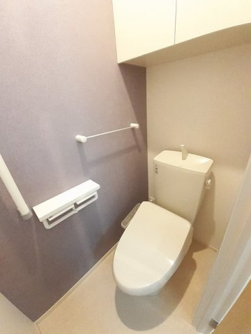 シエロアズール　Ａのトイレ|トイレもきれいです