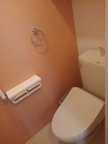 ココン　Ⅲのトイレ|落ち着いたトイレです