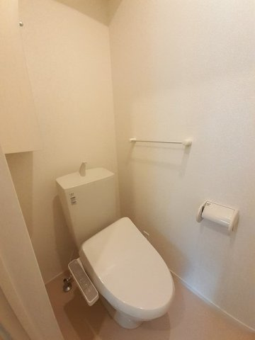 メゾンリヴィエールＡのトイレ|シンプルで使いやすいトイレです