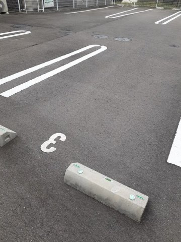 メゾンリヴィエールＡの駐車場|駐車場です