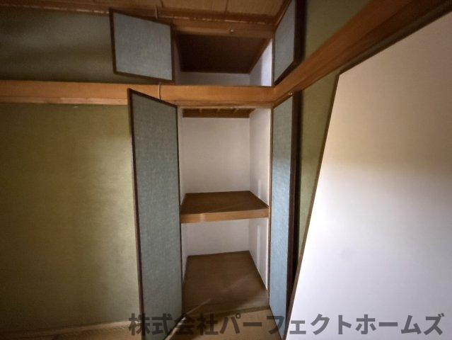 宇山町戸建の収納|便利な収納スペースです