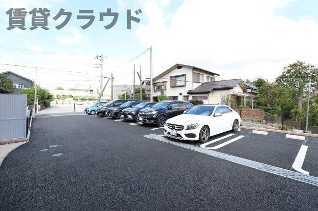 Ｖｉｌｌａクレストの駐車場|駐車場です