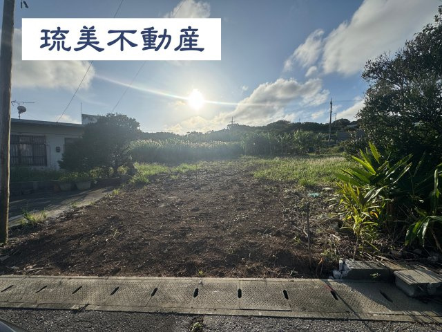 八重瀬町安里（全2棟）ラスト1号棟の外観|1号棟　並列駐車2台完備♪