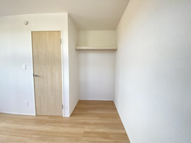八重瀬町安里（全2棟）ラスト1号棟の収納|※同仕様写真です