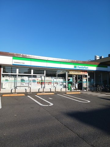 ソレアードの周辺|ファミリーマートまで738m
