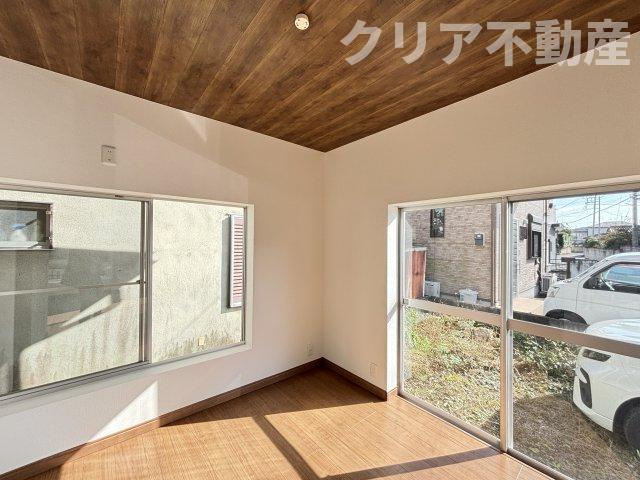 【居間・リビング】 | 水回り新品！高崎市下豊岡町中古
