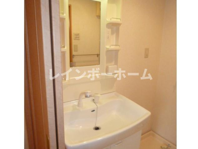 ラヴィアンローズの洗面所