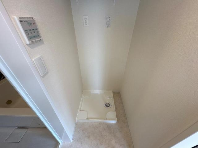 ビータス益城の洗面所|建具等の色・仕様は相違がございます（イメージ）