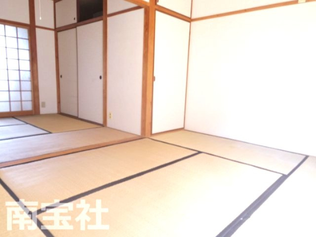 【寝室】