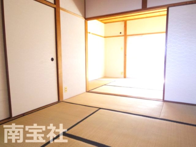 【居間・リビング】