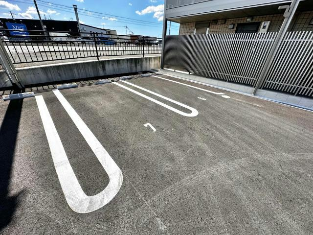 HRヒメジⅩⅤの駐車場