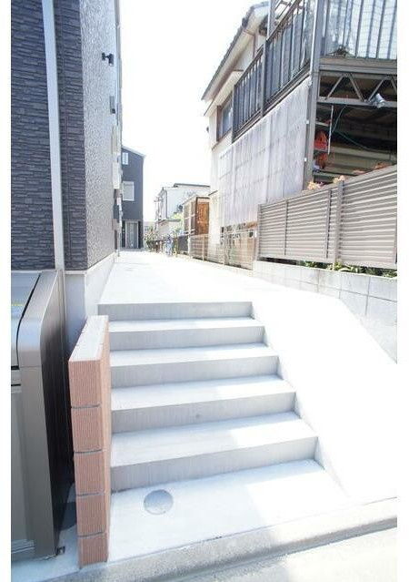 タウンハウス小倉のエントランス