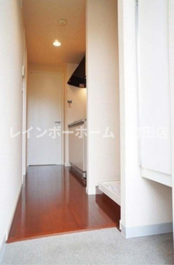 b’CASA町田※初期費用分割あと払いサービス利用可能物件の玄関