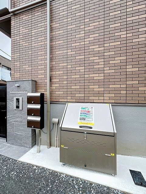 メゾン・ド・ソレイユ　Kの駐車場