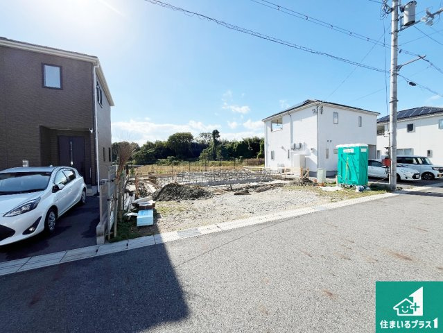 愛知郡愛荘町長野　第9期　新築一戸建ての外観|周辺は落ち着いた街並みの住宅地！子育てがしやすい住環境です！まだ未完成ですが、現地でしかわからない事もございます。是非一度ご覧ください。
