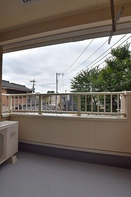 【バルコニー】 | パーシモン　コート | 陽当たり良好なバルコニーです
