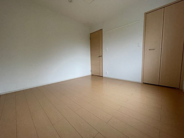 ヴィラ　カメリアーテの洋室