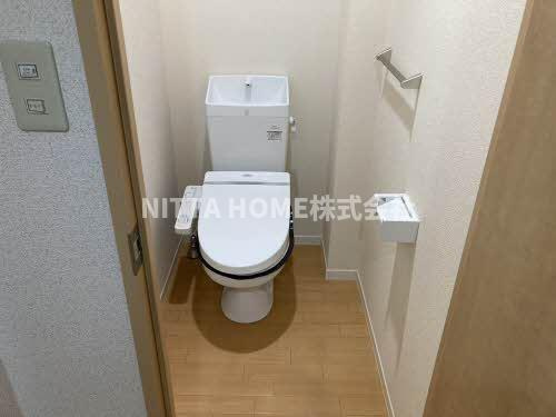プレミールⅠ，Ⅱ，Ⅲのトイレ|温水洗浄付きのトイレになります◎