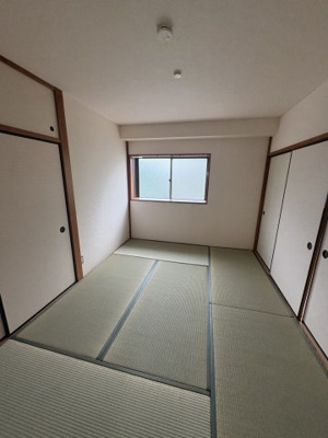 【和室】 | ニューブライトマンション | 日本らしい落ち着いた雰囲気の和室です