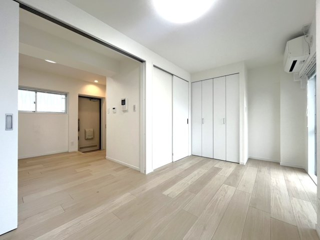 【居間・リビング】