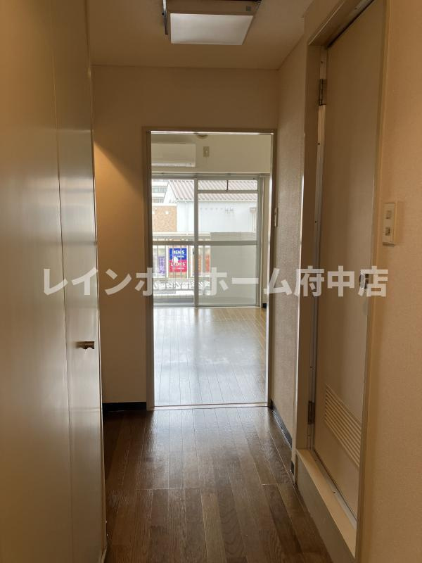 ラミアール聖蹟の玄関