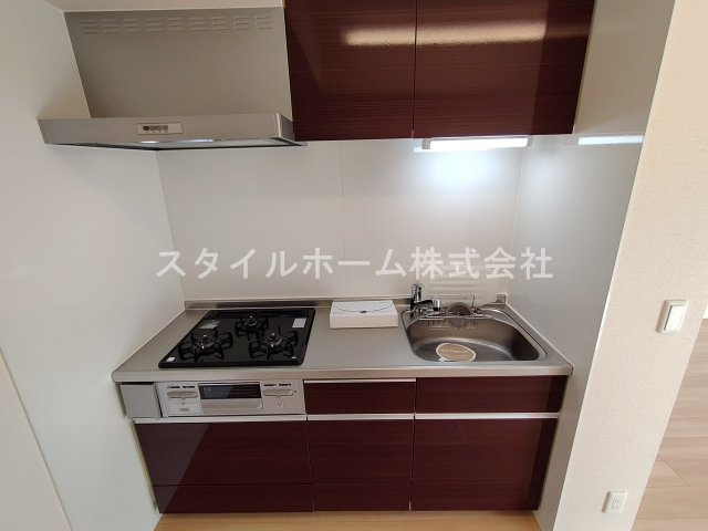 ソレーユ野路のキッチン|別部屋写真です。