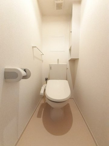 フィール　ファインのトイレ|落ち着いた色調のトイレです