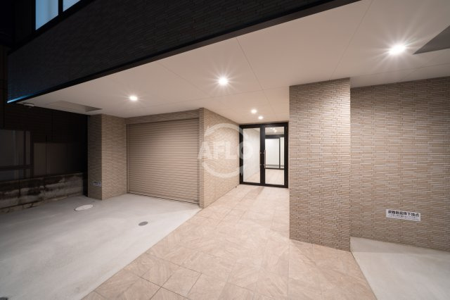 Nu武庫川駅前のエントランス|Nu武庫川駅前　エントランス