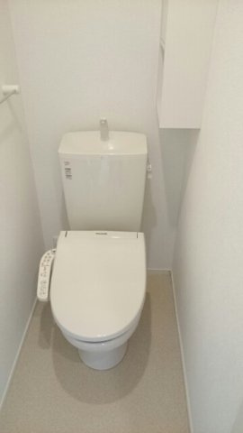 シャルマンメゾン・イーストのトイレ|落ち着いたトイレです