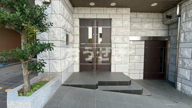 パレステュディオ品川不動前のエントランス