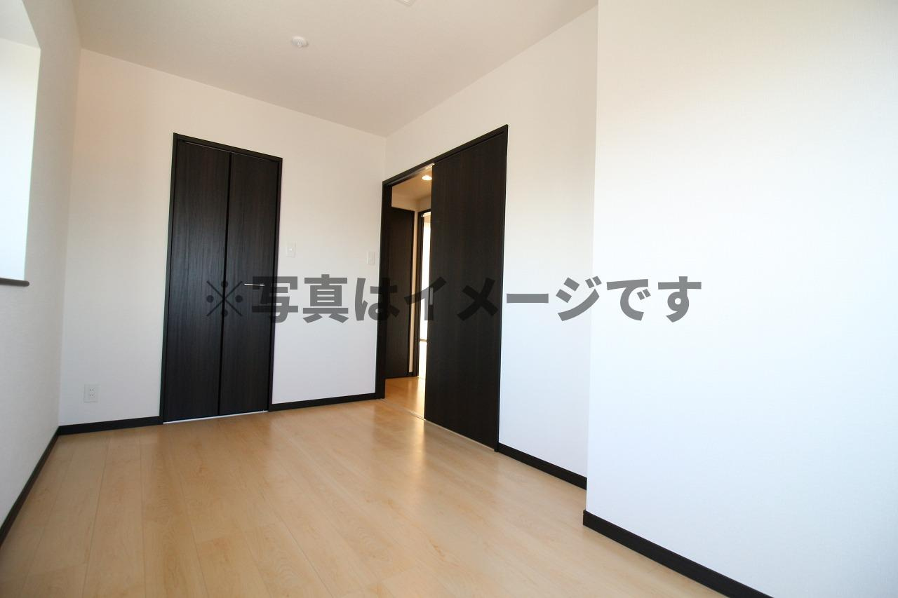 （仮称）都城天神町HEマンションの寝室|ゆとりの広さです