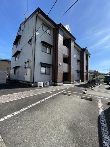 チャームビラの外観|おしゃれな外観です
