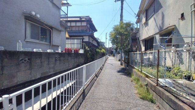 上ノ島町アパートの周辺