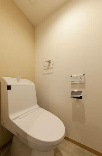 クルスデルスールのトイレ|シンプルで使いやすいトイレです