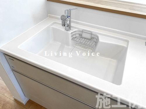 【仲介手数料０円】座間市南栗原3丁目3期　新築一戸建て　2号棟のキッチン|座間市南栗原3丁目3期　新築一戸建て　2号棟