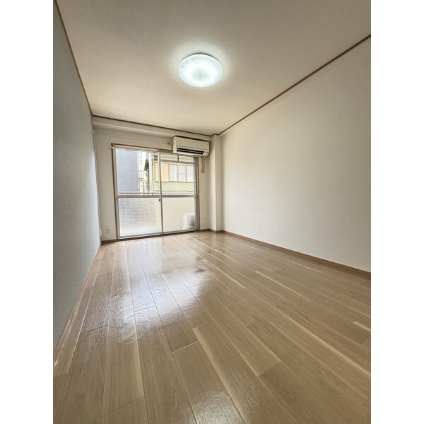 Comfy鴻池新田駅前の内装