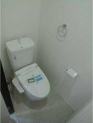 【トイレ】 | ヴィルドミール相生 | 落ち着いた色調のトイレです