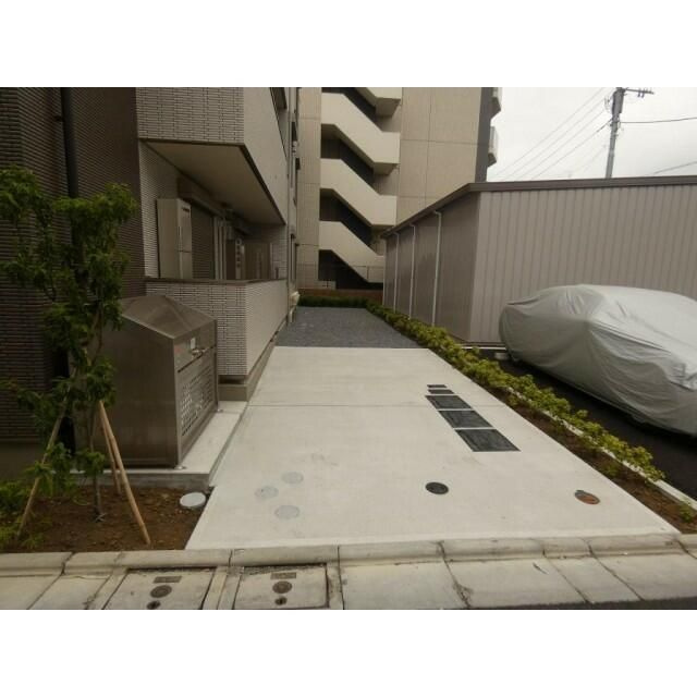 サンリスタ六町のエントランス