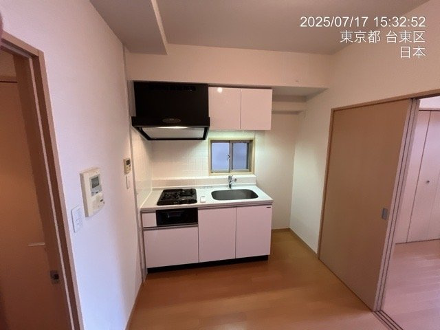 エグゼ浅草弐番館のキッチン|システムキッチン（2口ガスコンロ・グリル付）