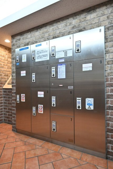 フェニックス三軒茶屋のその他共用部分|宅配BOX
