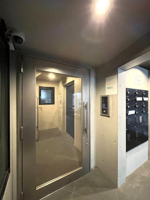 Ｌｉｖｅ　Ｆｌａｔ蔵前のエントランス