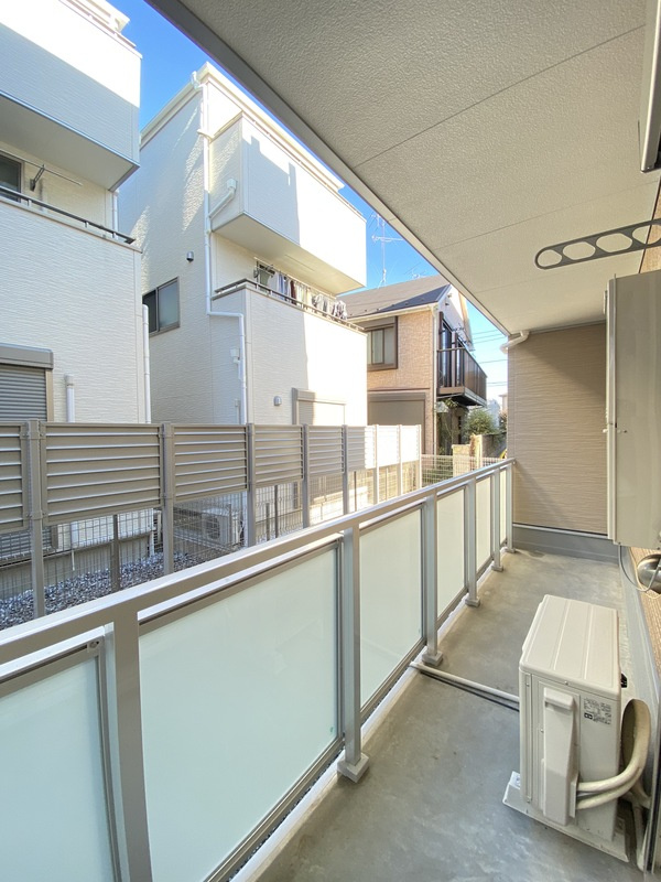 ブランシュバル早宮のバルコニー