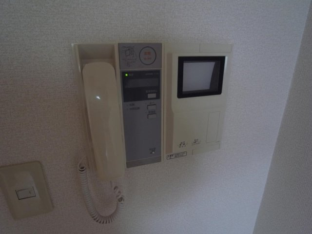 プラネット市ヶ谷のセキュリティ|モニター付オートロック