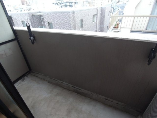 プラネット市ヶ谷のバルコニー