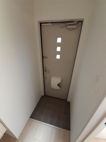 シャン　ド　フルールの玄関