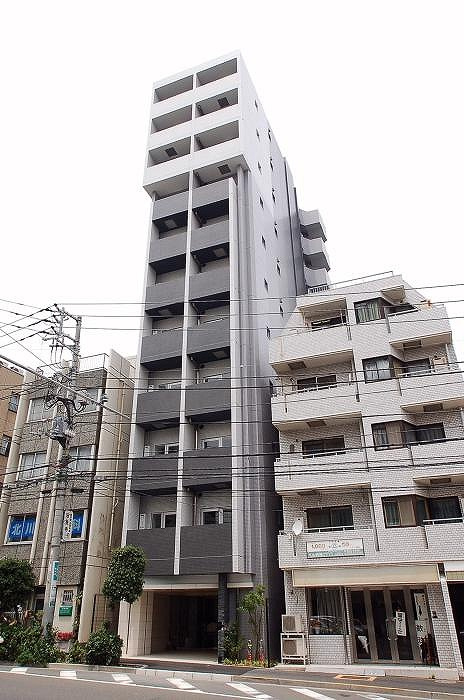 ステージファースト新宿原町の外観