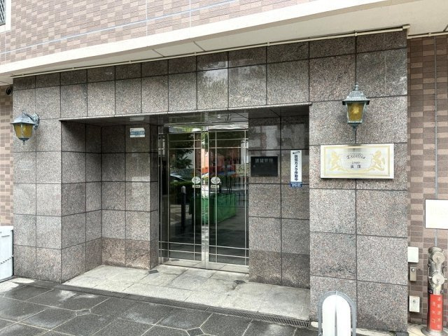 エクセリア荻窪のエントランス