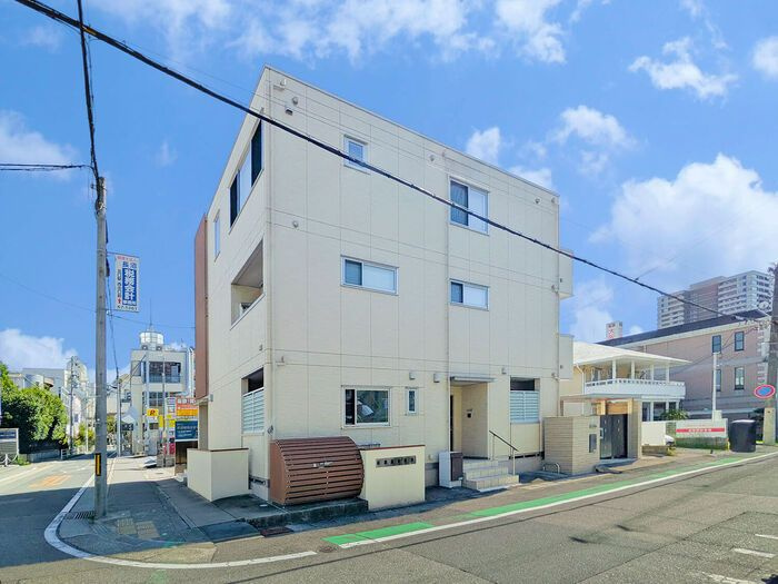 D-room南昭和町の外観
