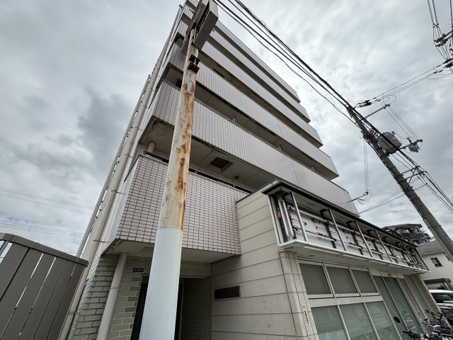 橋本マンションの外観