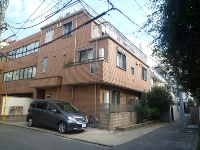 ルーチェ代々木の外観